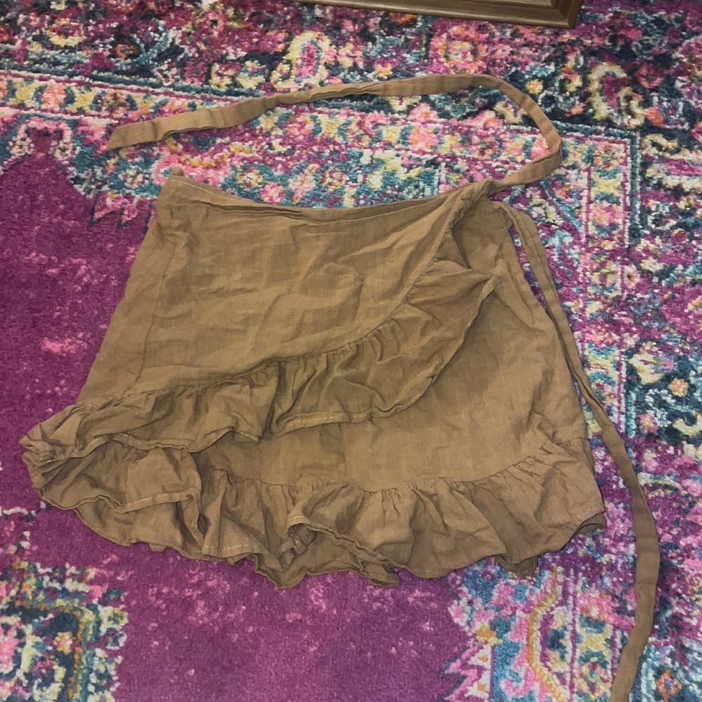 Brown trendy skirt